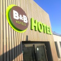 Lettres-boitiers-et-caisson