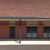 Lettres-dcoups-peintes-en-gris